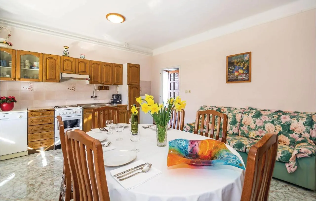 Stunning Apartment In Icici With 1 Bedrooms And Wifi Croatia